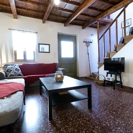 Halepa Traditional House דירה *