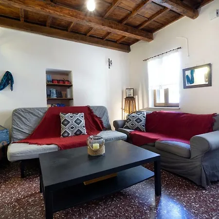 דירה Halepa Traditional House